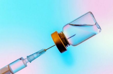 COVID-ке қарсы қайта вакциналау туралы не білу керек